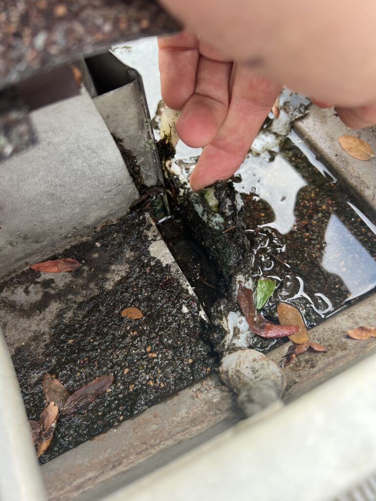 Leaking gutter